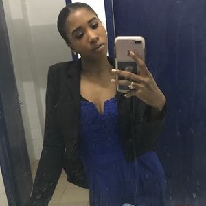 Meet your Posher, Naimah